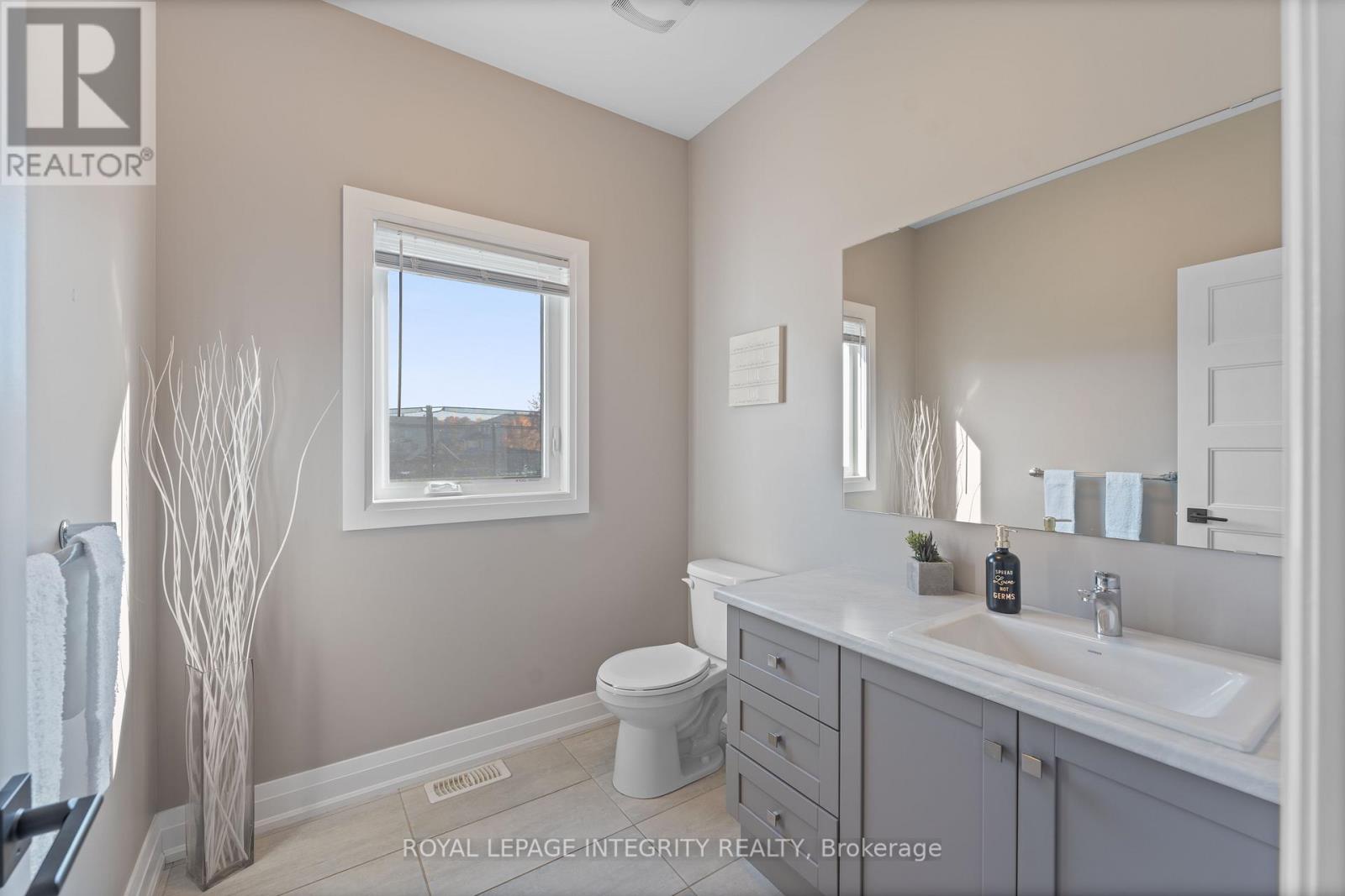 156 Lyon Street, Russell, Ontario  K0A 1W0 - Photo 13 - X12676412