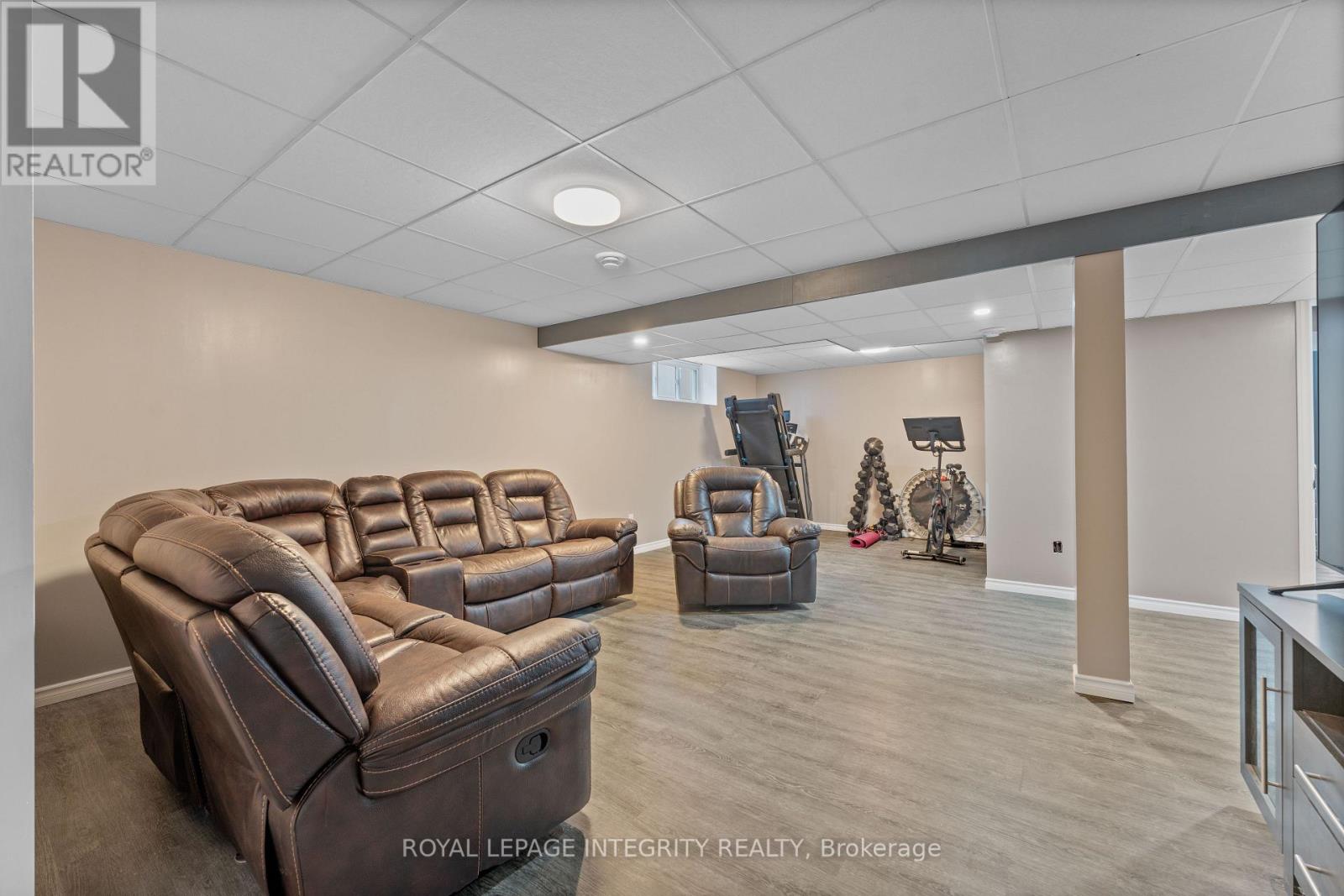 156 Lyon Street, Russell, Ontario  K0A 1W0 - Photo 26 - X12676412