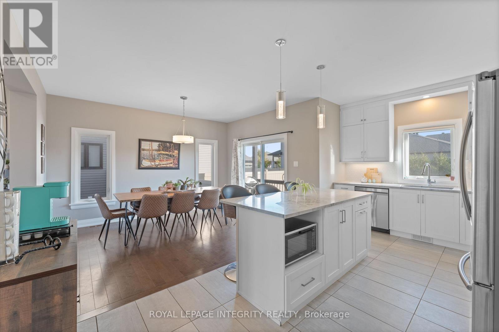 156 Lyon Street, Russell, Ontario  K0A 1W0 - Photo 7 - X12676412