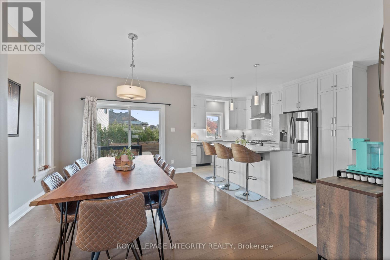 156 Lyon Street, Russell, Ontario  K0A 1W0 - Photo 8 - X12676412