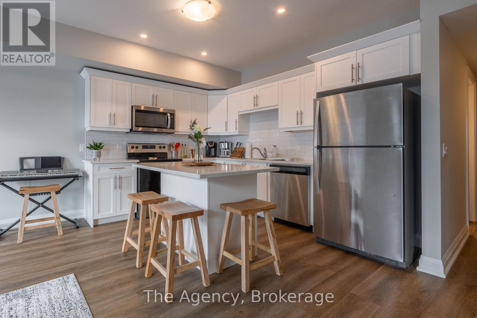 300 - 120 Summersides Boulevard, Pelham, Ontario  L0S 1E1 - Photo 8 - X12676386