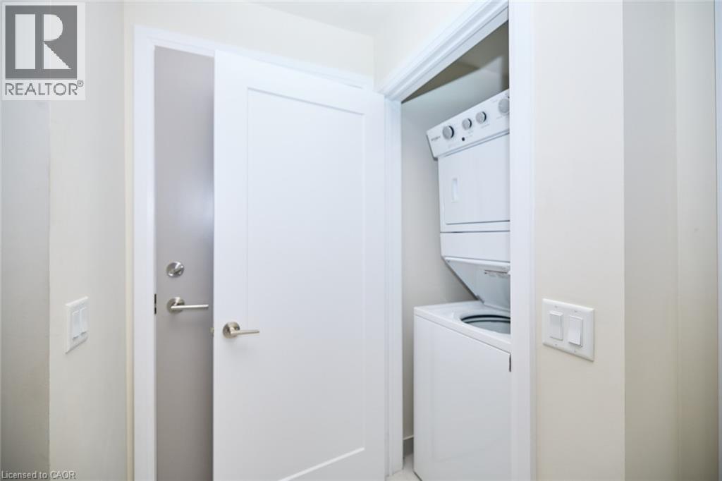 16 Concord Place Unit 347, Grimsby, Ontario  L3M 4E8 - Photo 9 - 40796777