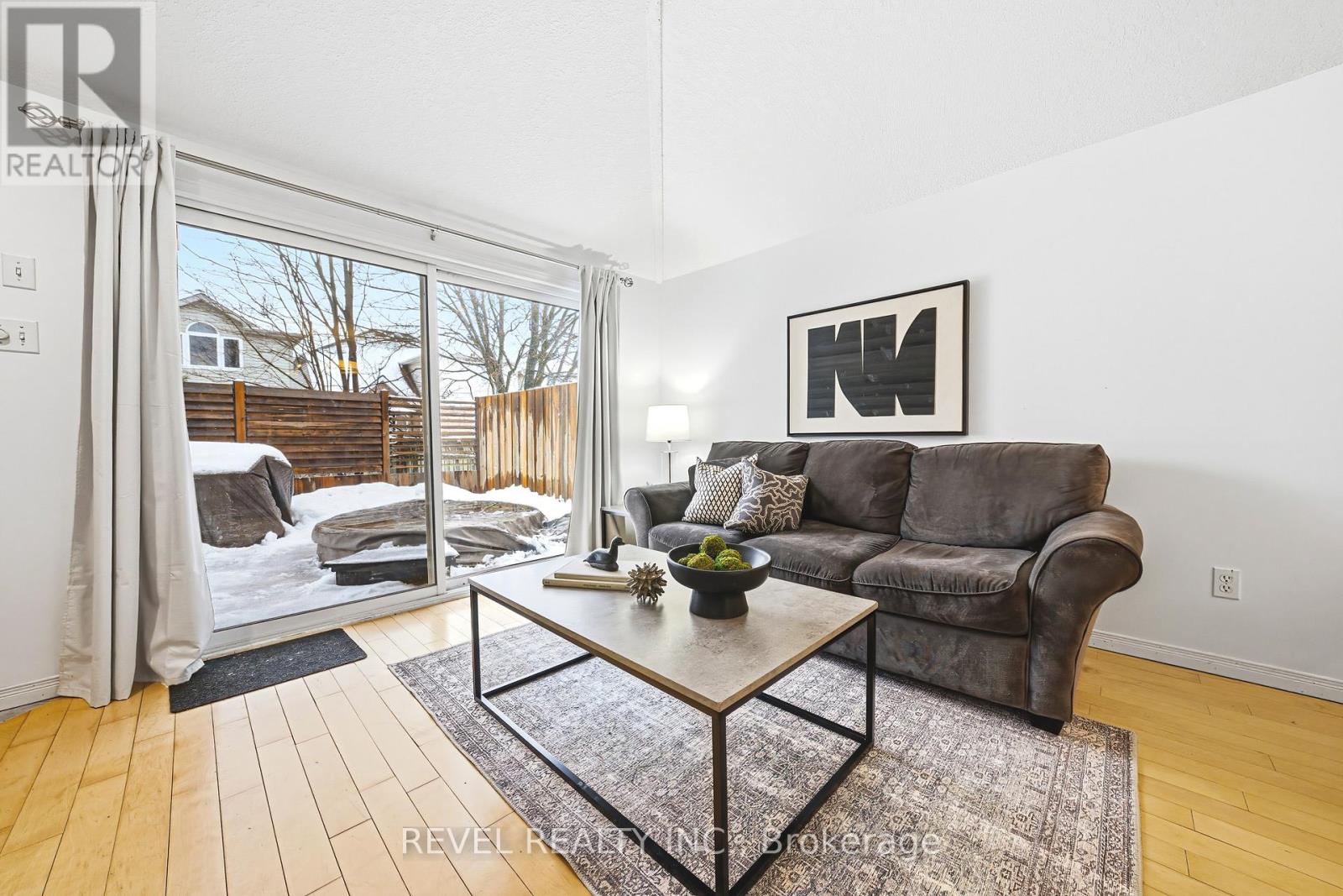 11 Gaw Crescent, Guelph, Ontario  N1L 1H8 - Photo 9 - X12675568