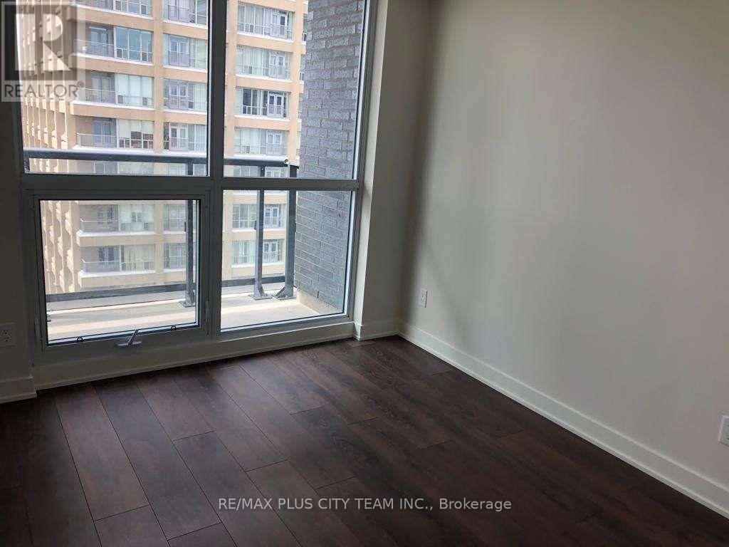 1001 - 2 Sonic Way, Toronto, Ontario  M3C 0P2 - Photo 10 - C12676278