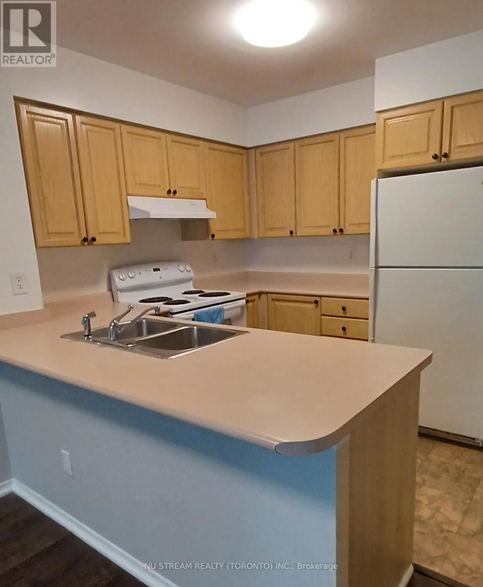 810 - 750 Bay Street, Toronto, Ontario  M5G 1N6 - Photo 5 - C12676374