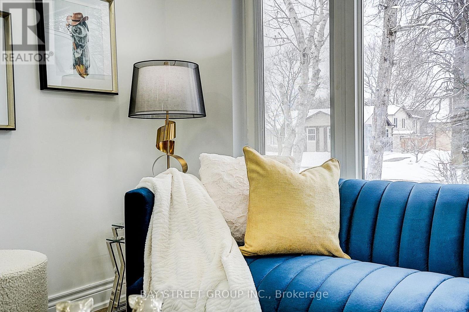 224 Hollyberry Trail, Toronto, Ontario  M2H 2P4 - Photo 14 - C12676390