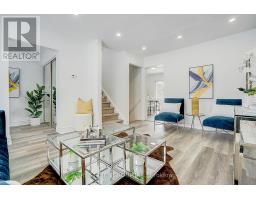 224 HOLLYBERRY TRAIL, Toronto, Ontario