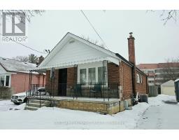 BSMT - 17 ROCKELM ROAD, Toronto, Ontario
