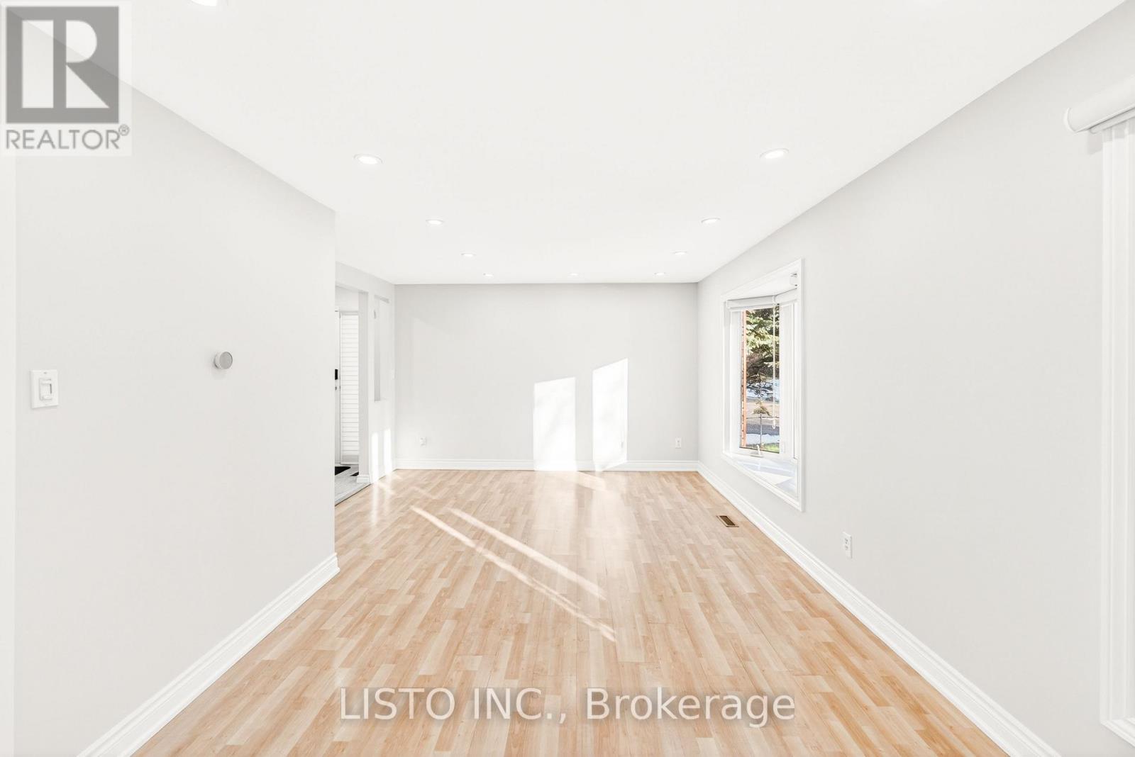 138 John Tabor Trail, Toronto, Ontario  M1B 2V2 - Photo 6 - E12676298