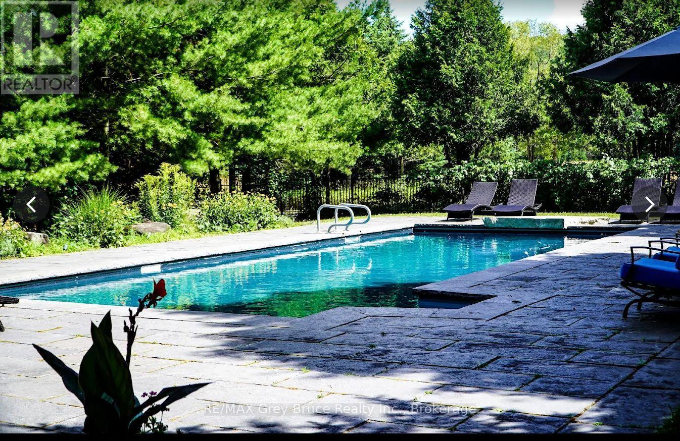 3476 Garden Of Eden Road, Clearview, Ontario  L0M 1G0 - Photo 4 - S12660608