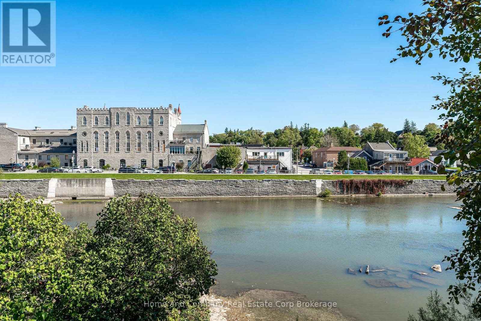 35 Thomas Street, St. Marys, Ontario  N4X 1A2 - Photo 14 - X12437429