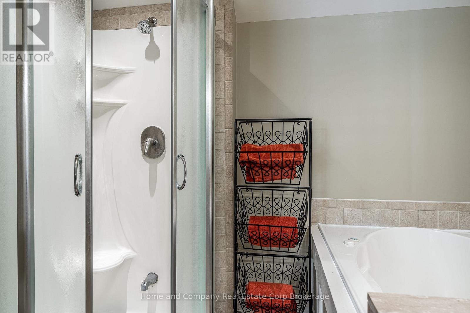 35 Thomas Street, St. Marys, Ontario  N4X 1A2 - Photo 23 - X12437429