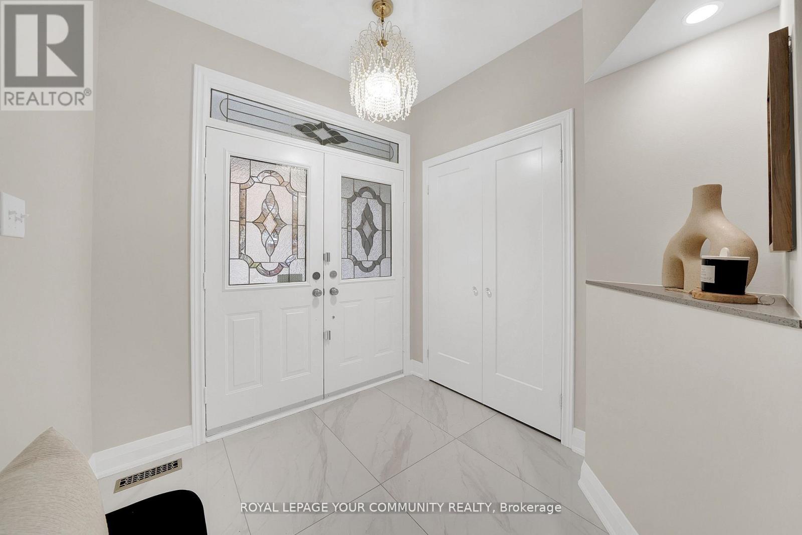 47 Thicket Trail, Vaughan, Ontario  L4H 1Y1 - Photo 7 - N12676260