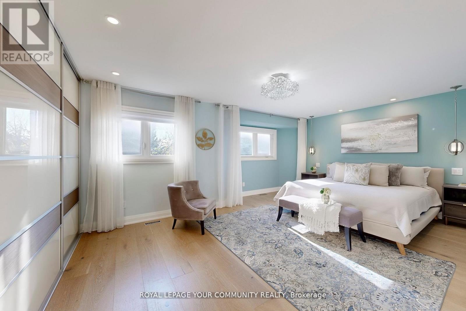 236 Thornway Avenue, Vaughan, Ontario  L4J 7X8 - Photo 15 - N12676286