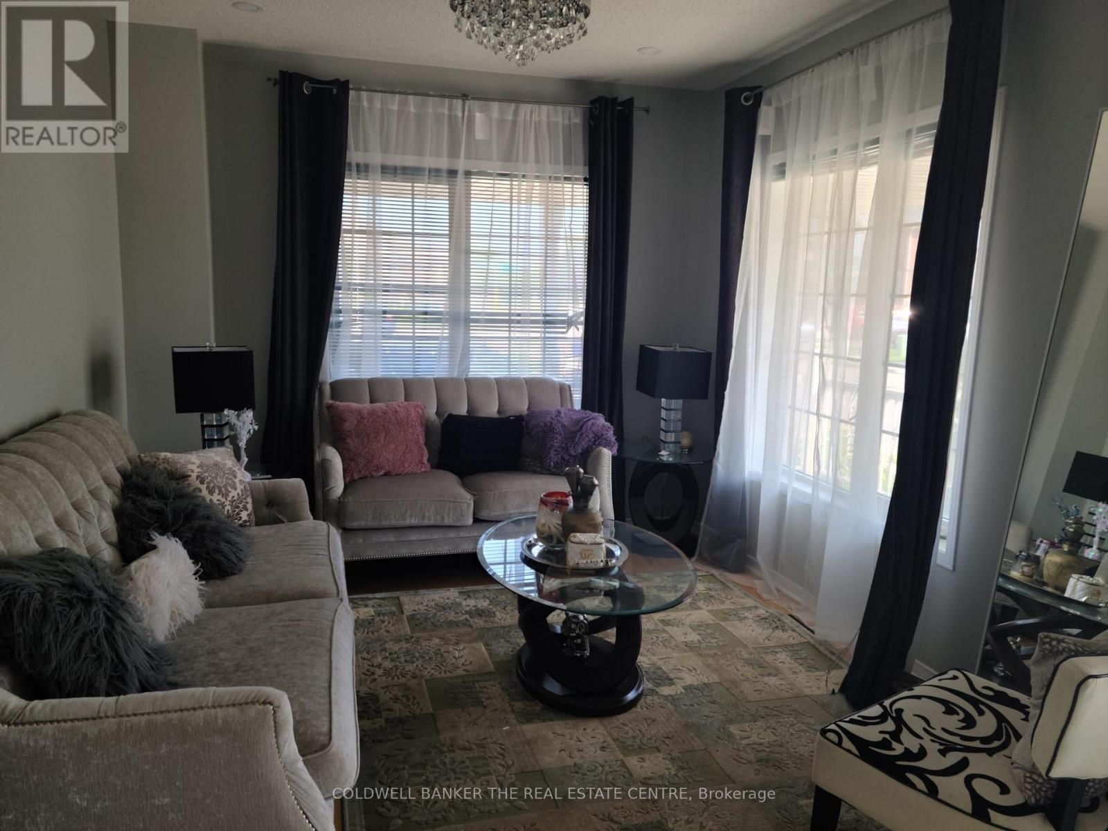 Upper - 1 Jarrett Court, Vaughan, Ontario  L6A 3W4 - Photo 12 - N12676288