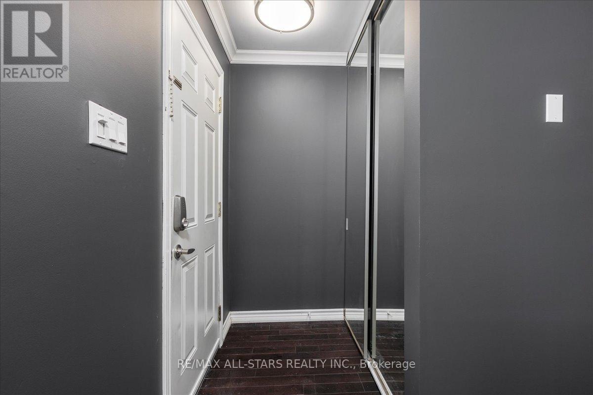 47 - 115 Main Street S, Newmarket, Ontario  L3Y 8J3 - Photo 2 - N12676406