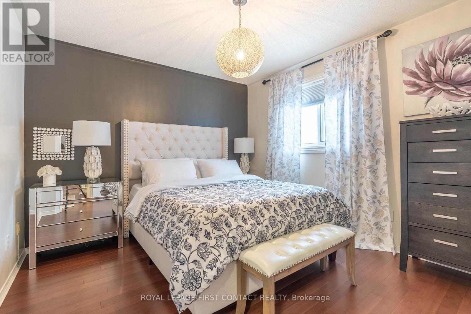 10 Wismer Avenue, Barrie (Northwest), Ontario  L4N 7X8 - Photo 9 - S12676274