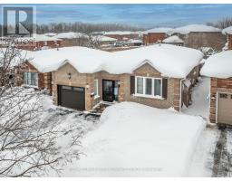 10 WISMER AVENUE, Barrie, Ontario