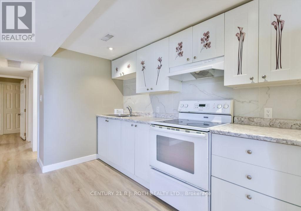 63 Davidson Street, Barrie (Wellington), Ontario  L4M 3S2 - Photo 14 - S12676350