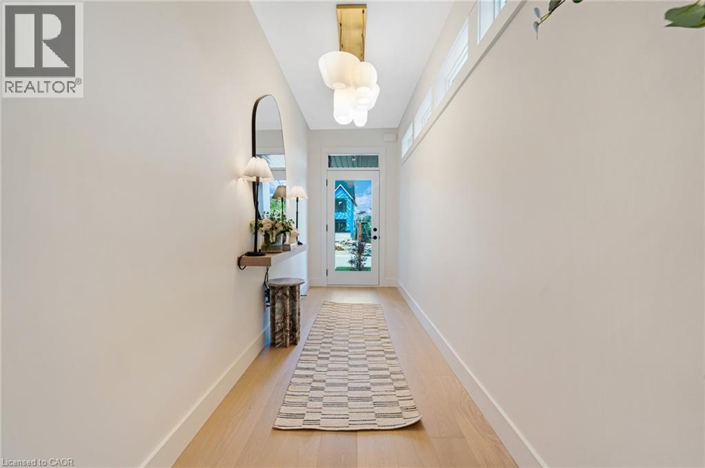 452 Westhaven Street, Waterloo, Ontario N2T 0A4 - Photo 3 - 40796757