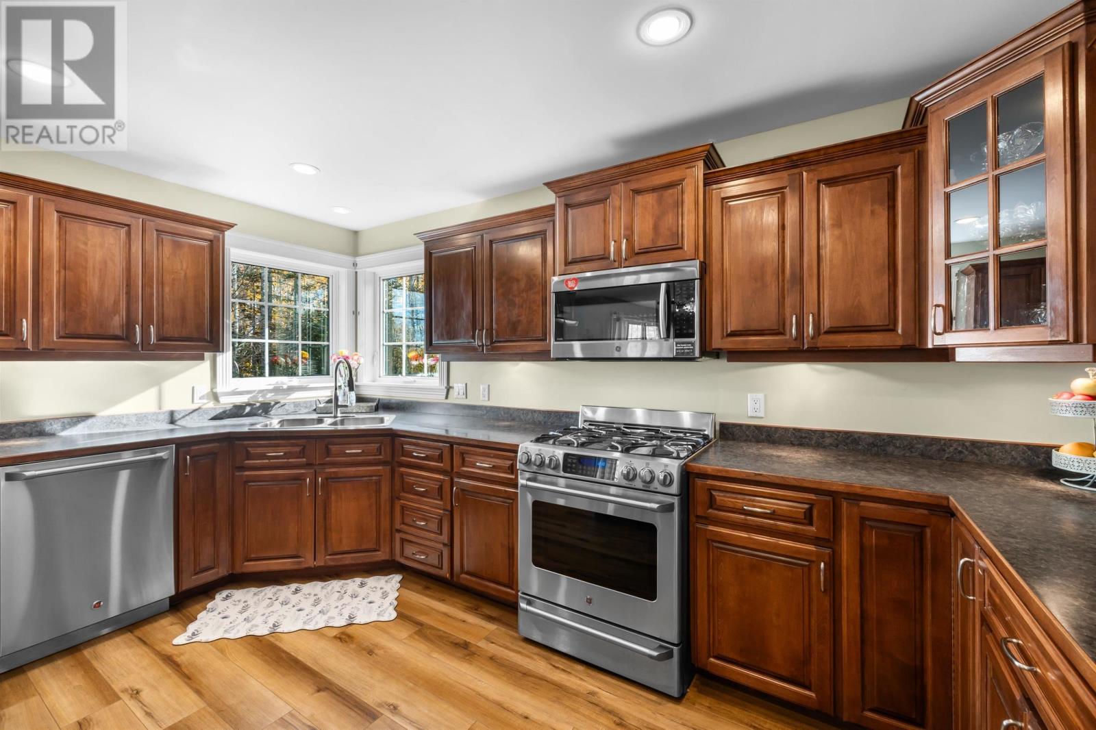 56 Westwood Lane, Emyvale, Prince Edward Island  C0A 1Y0 - Photo 10 - 202600414