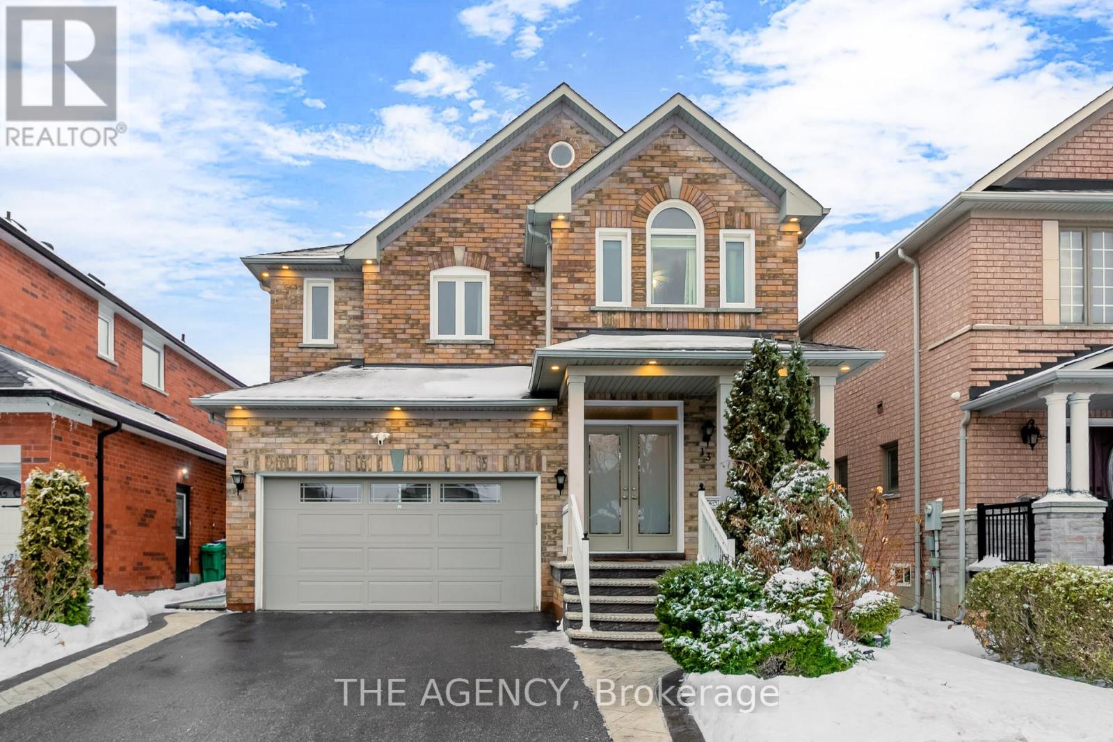 13 SMOOTHWATER STREET, Brampton, Ontario