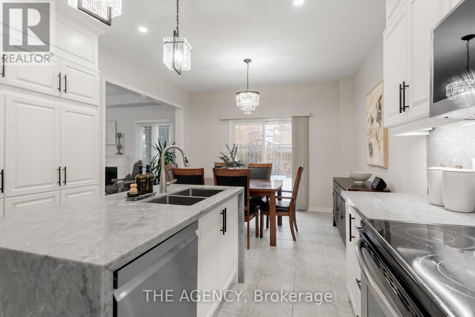 13 Smoothwater Street, Brampton, Ontario  L6R 2G2 - Photo 15 - W12676308