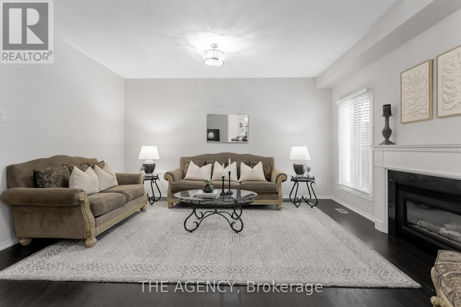 13 Smoothwater Street, Brampton, Ontario  L6R 2G2 - Photo 7 - W12676308