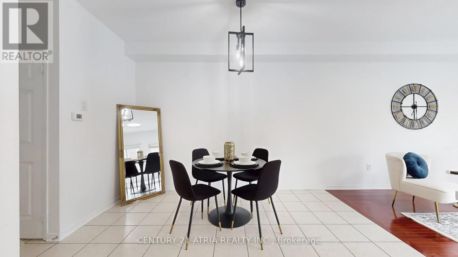 5186 Angel Stone Drive, Mississauga, Ontario  L5M 0L4 - Photo 12 - W12676320