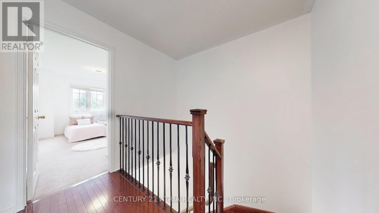 5186 Angel Stone Drive, Mississauga, Ontario  L5M 0L4 - Photo 16 - W12676320