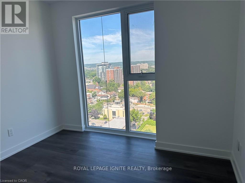 1702 - 370 Martha Street, Burlington, Ontario  L7R 0G9 - Photo 17 - W12676322