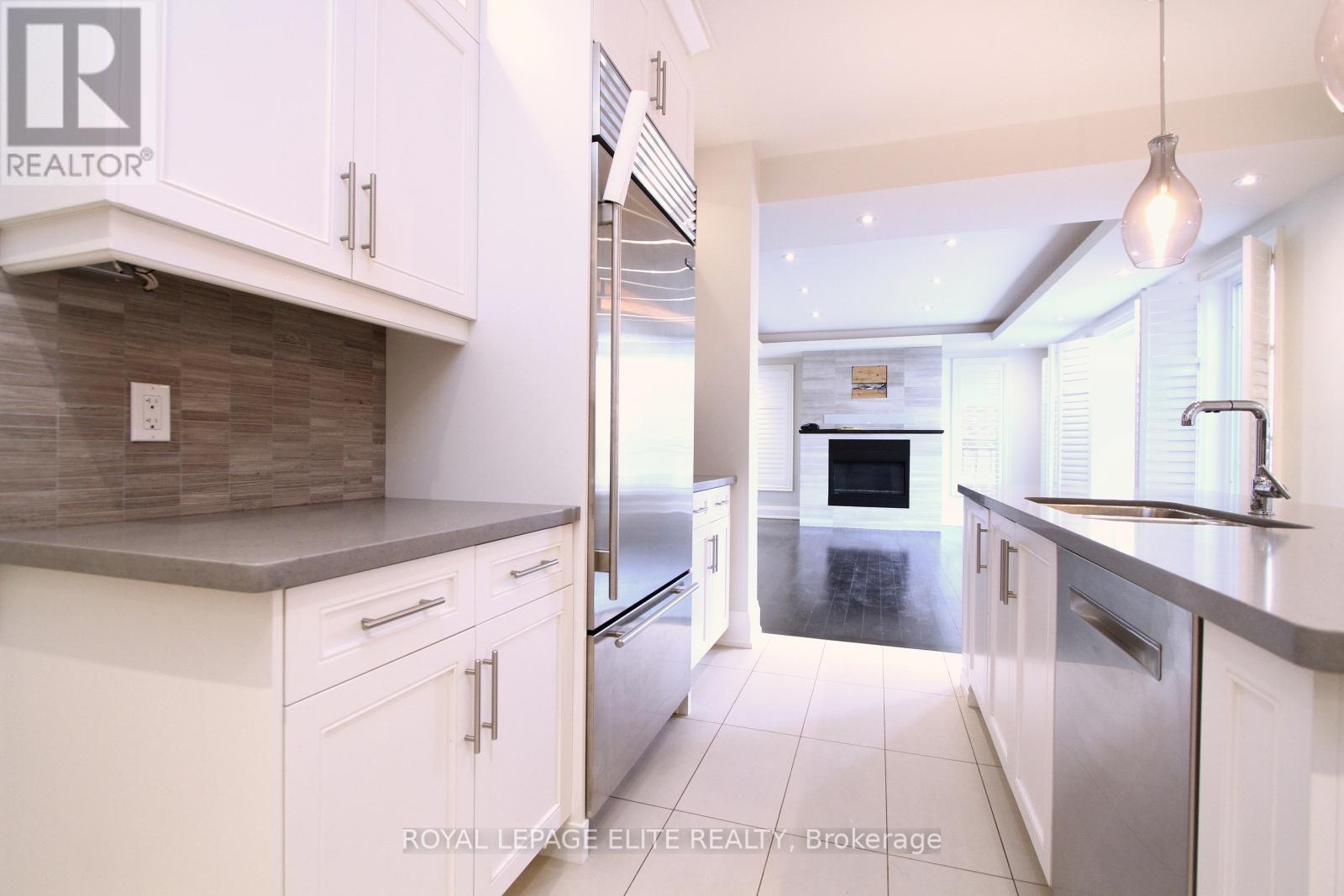 486 Hidden Trail, Oakville, Ontario  L6M 0N4 - Photo 14 - W12676376