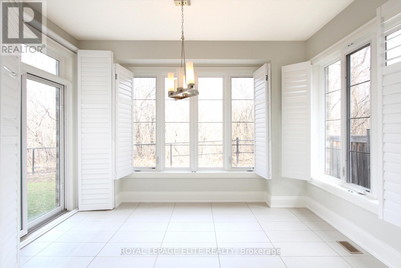 486 Hidden Trail, Oakville, Ontario  L6M 0N4 - Photo 16 - W12676376