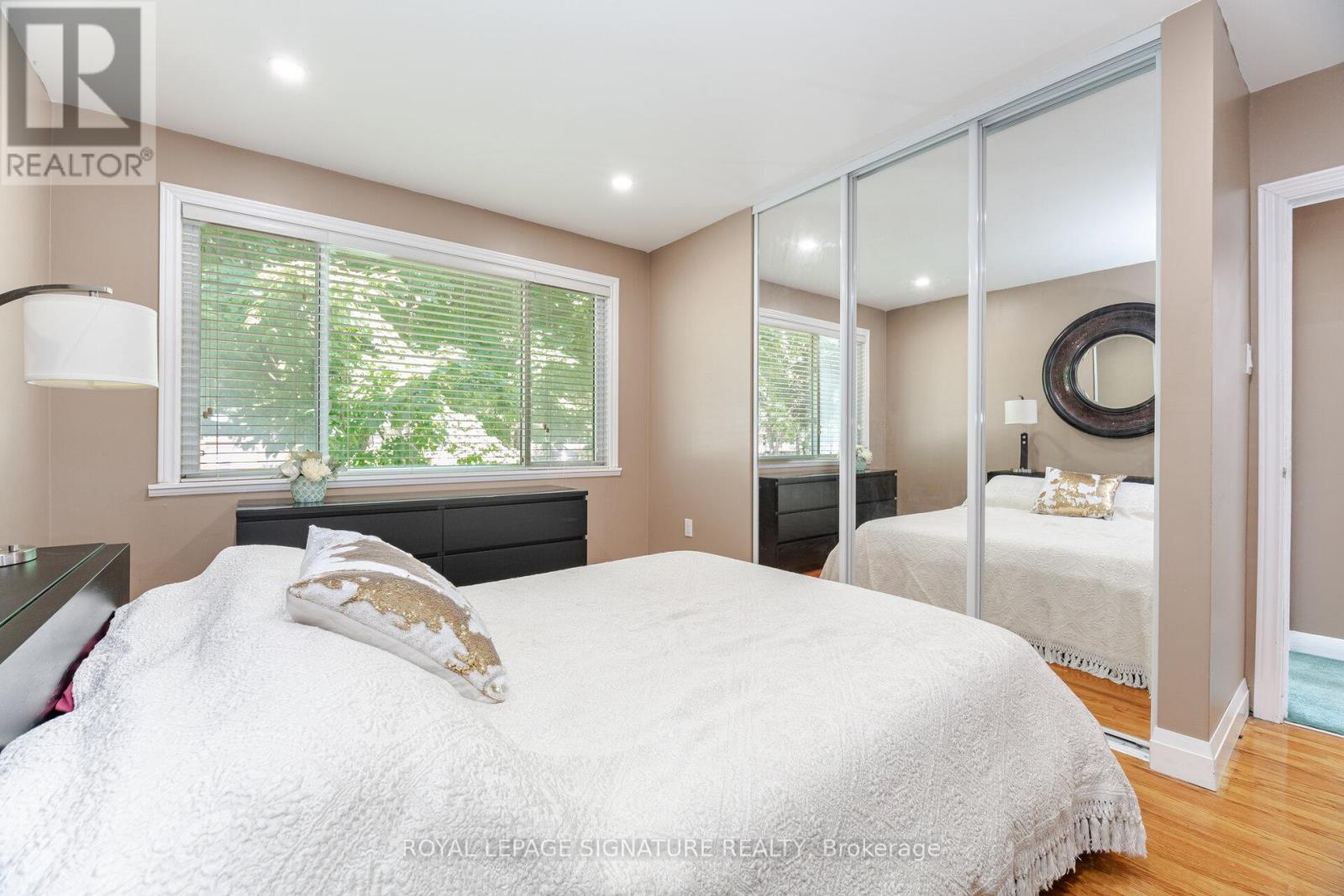 24 Lesbury Avenue, Brampton, Ontario  L6W 3A4 - Photo 17 - W12676382