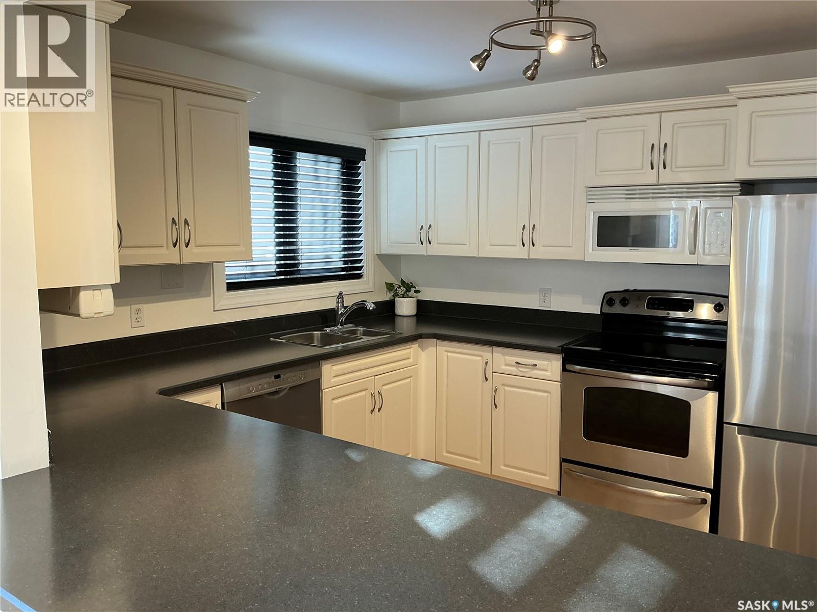 137 X Avenue S, Saskatoon, Saskatchewan  S7M 3H2 - Photo 4 - SK026410