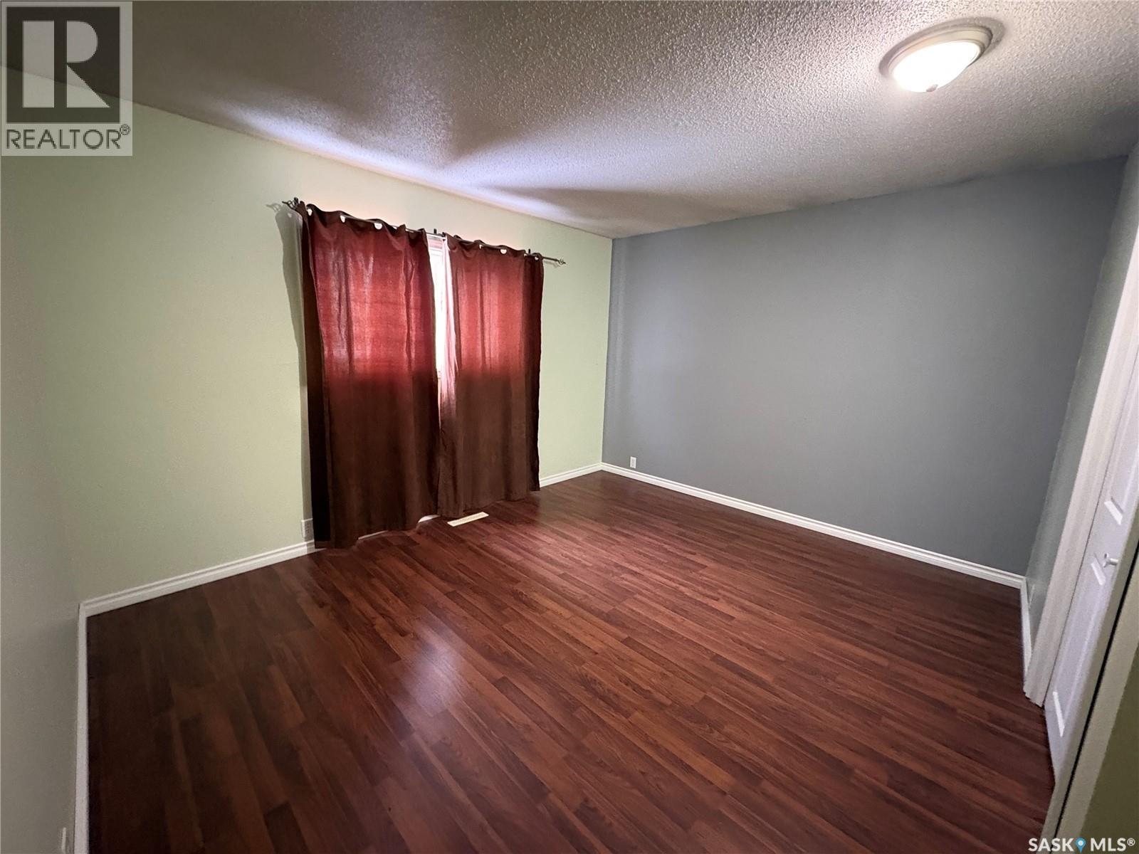 222 1st Street Ne, Wadena, Saskatchewan  S0A 4J0 - Photo 8 - SK026384