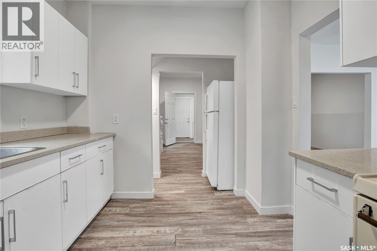 221 N Avenue S, Saskatoon, Saskatchewan  S7M 2N1 - Photo 10 - SK026365