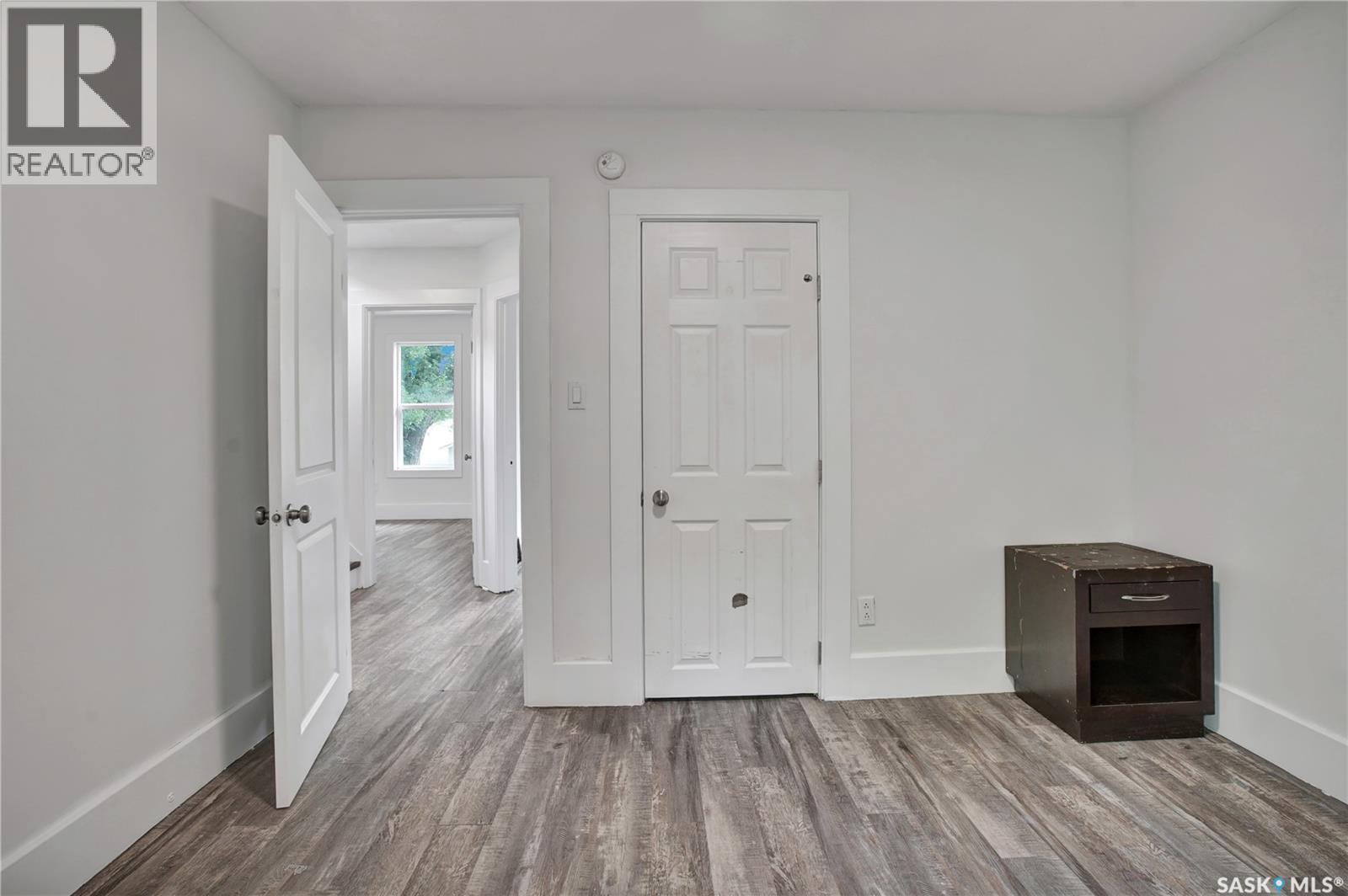 221 N Avenue S, Saskatoon, Saskatchewan  S7M 2N1 - Photo 16 - SK026365