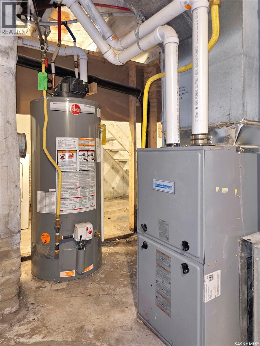 221 N Avenue S, Saskatoon, Saskatchewan  S7M 2N1 - Photo 23 - SK026365