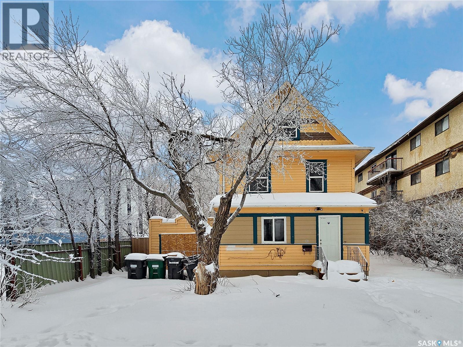 221 N Avenue S, Saskatoon, Saskatchewan  S7M 2N1 - Photo 28 - SK026365