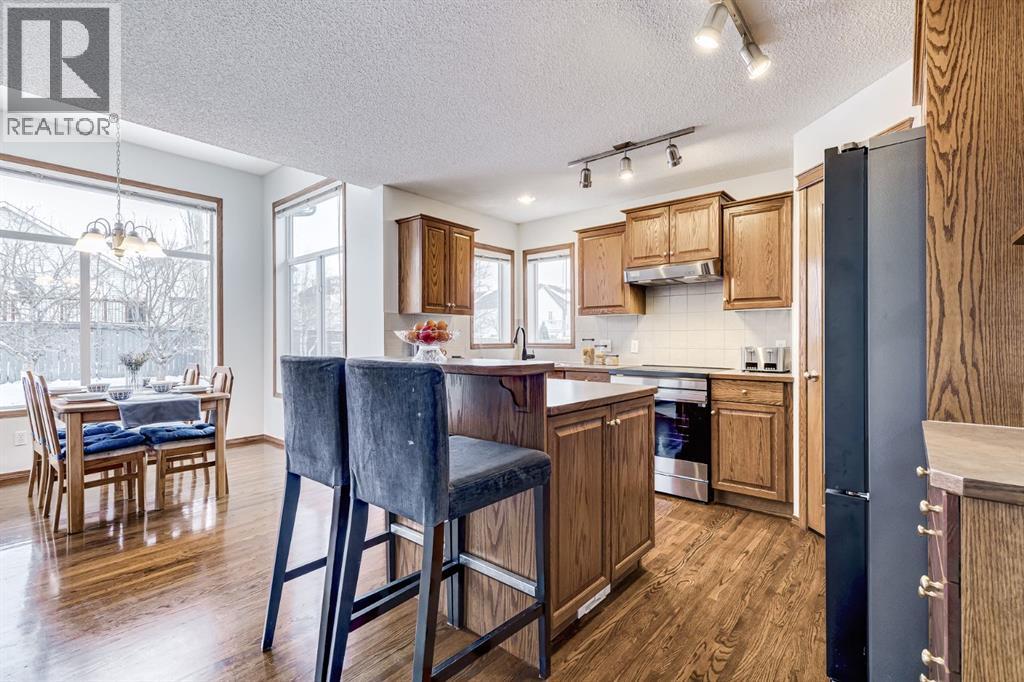 149 Coventry Court Ne, Calgary, Alberta  T3K 5E9 - Photo 11 - A2275096