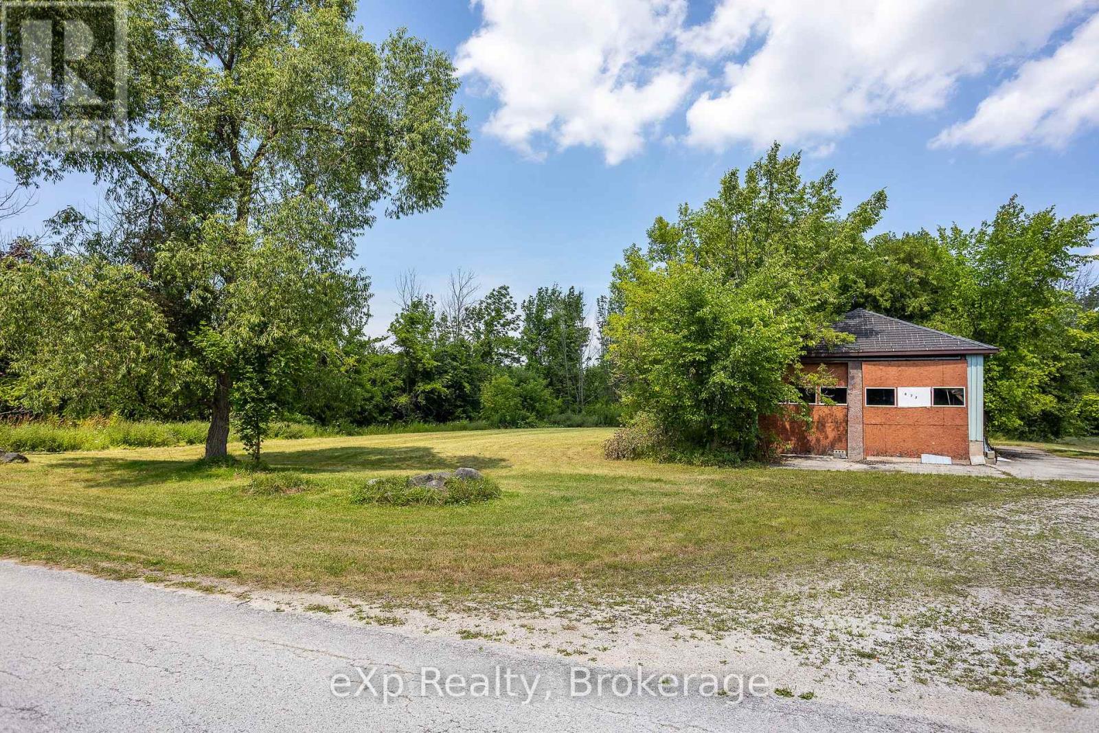 873 14th Street W, Georgian Bluffs, Ontario  N4K 6V5 - Photo 17 - X12676512
