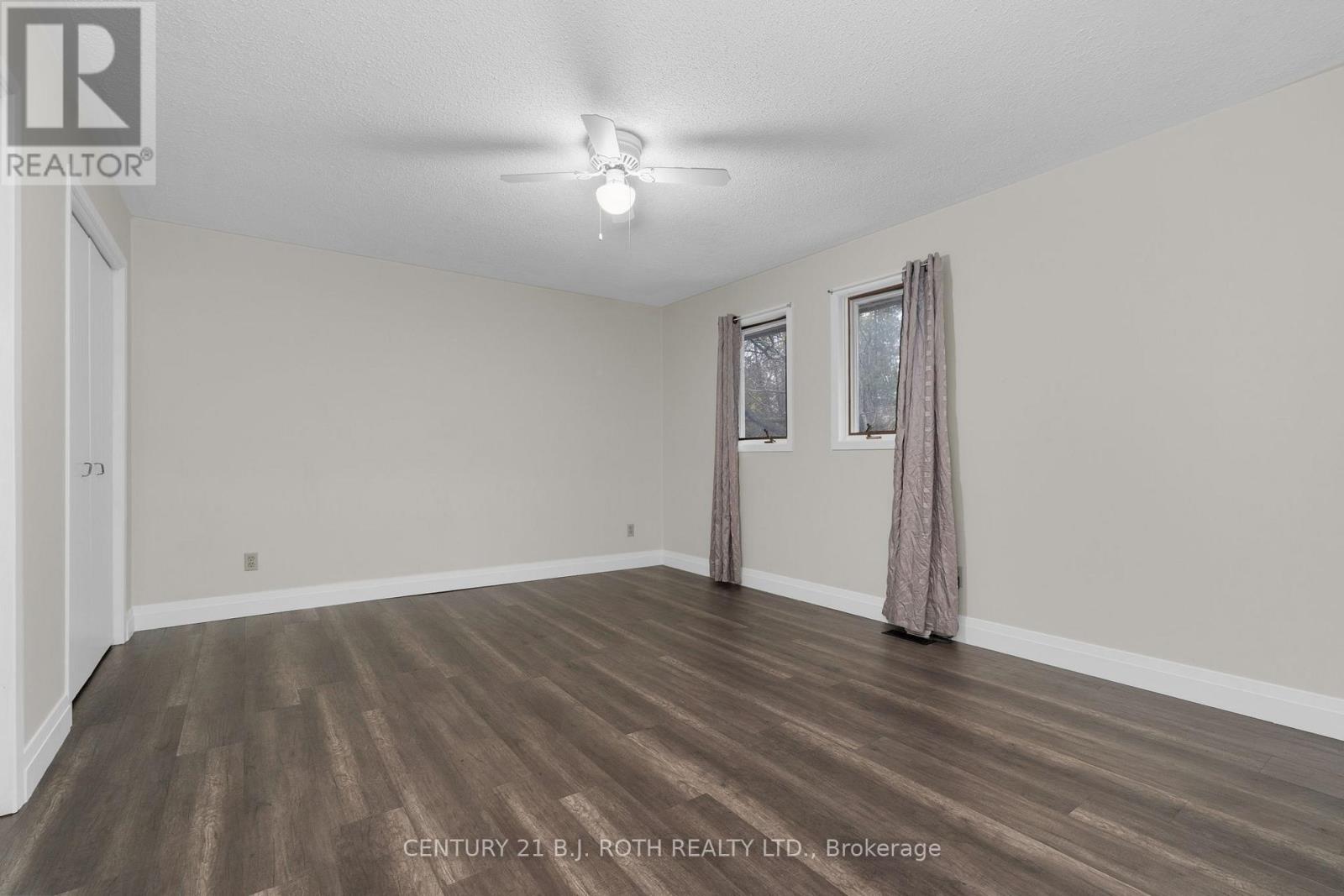 4 White Pine Place, Barrie, Ontario  L4M 5L7 - Photo 22 - S12512182