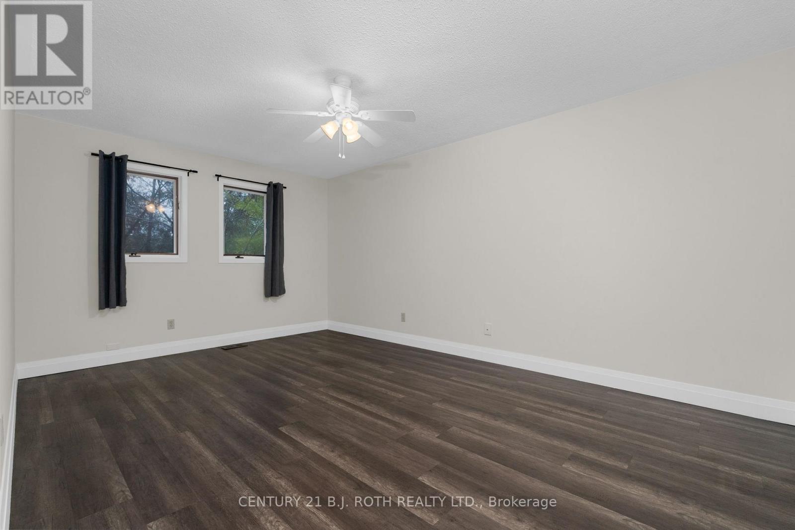 4 White Pine Place, Barrie, Ontario  L4M 5L7 - Photo 24 - S12512182