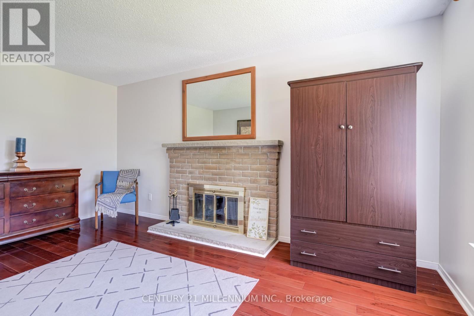 56 Nuttall Street, Brampton, Ontario  L6S 4V4 - Photo 12 - W12409288