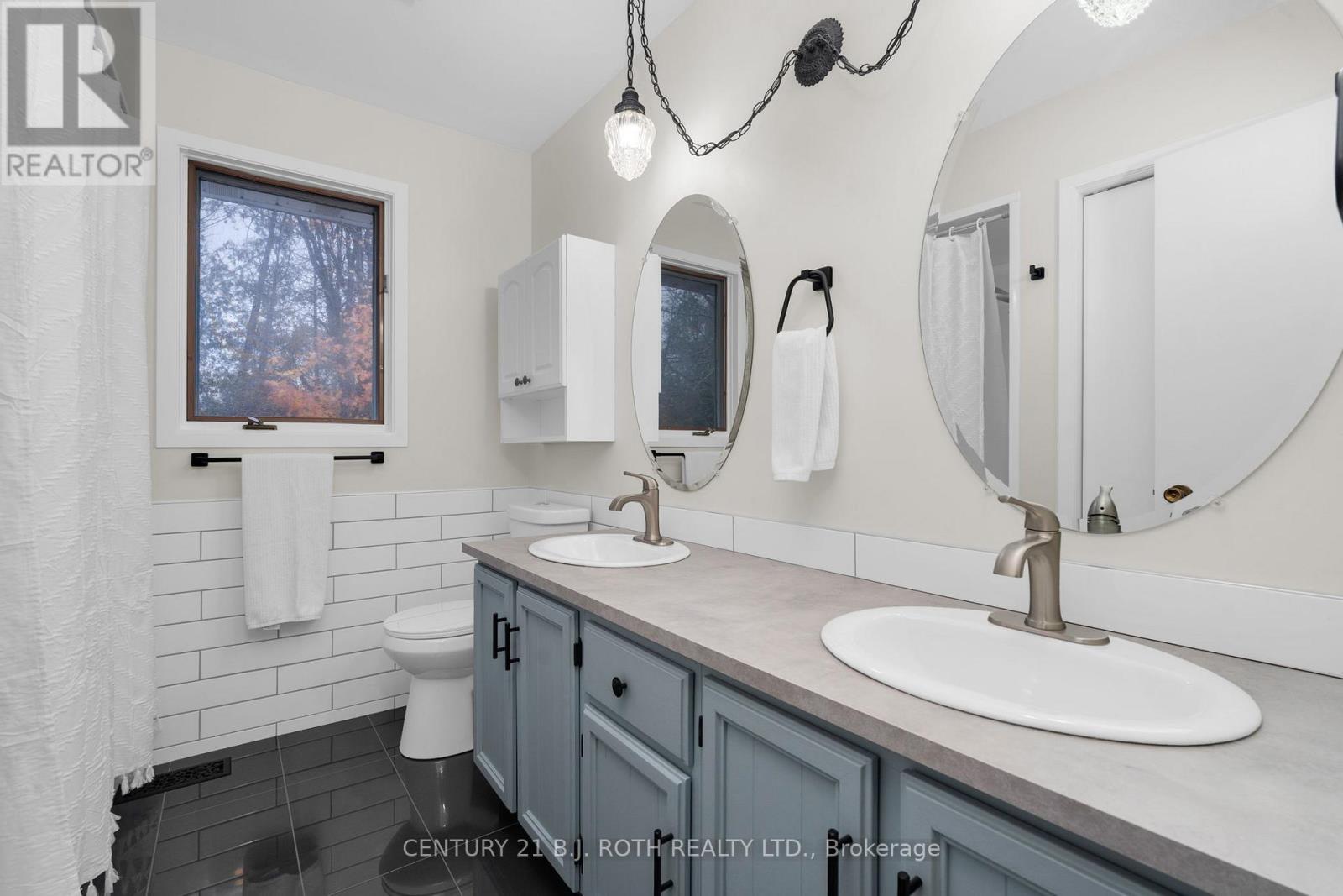 4 White Pine Place, Barrie, Ontario  L4M 5L7 - Photo 25 - S12512182