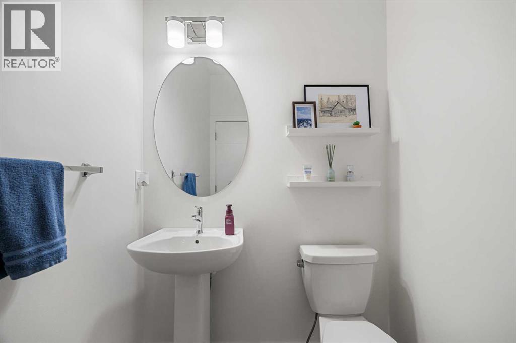 147 Wolf Creek Avenue Se, Calgary, Alberta  T2X 4V1 - Photo 14 - A2277056