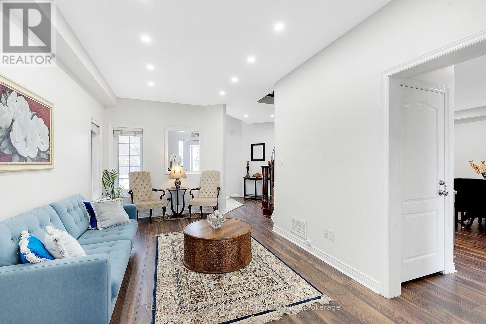 33 Early Street, Halton Hills, Ontario  L7G 5W8 - Photo 11 - W12674926