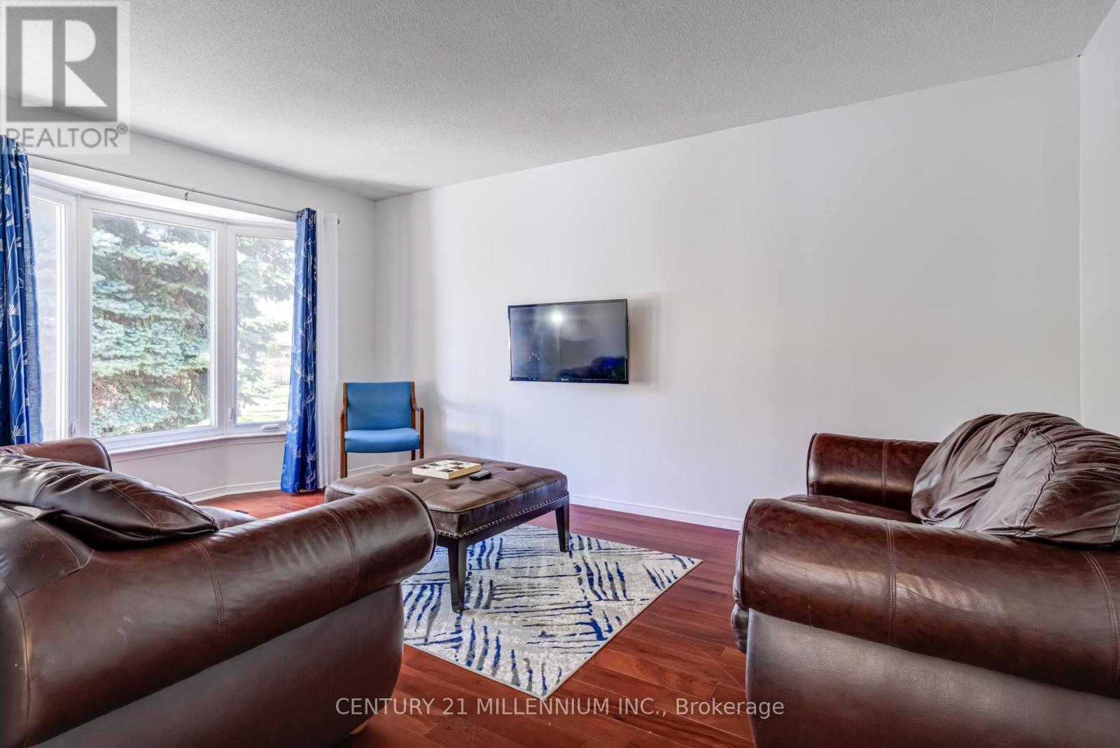 56 Nuttall Street, Brampton, Ontario  L6S 4V4 - Photo 5 - W12409288