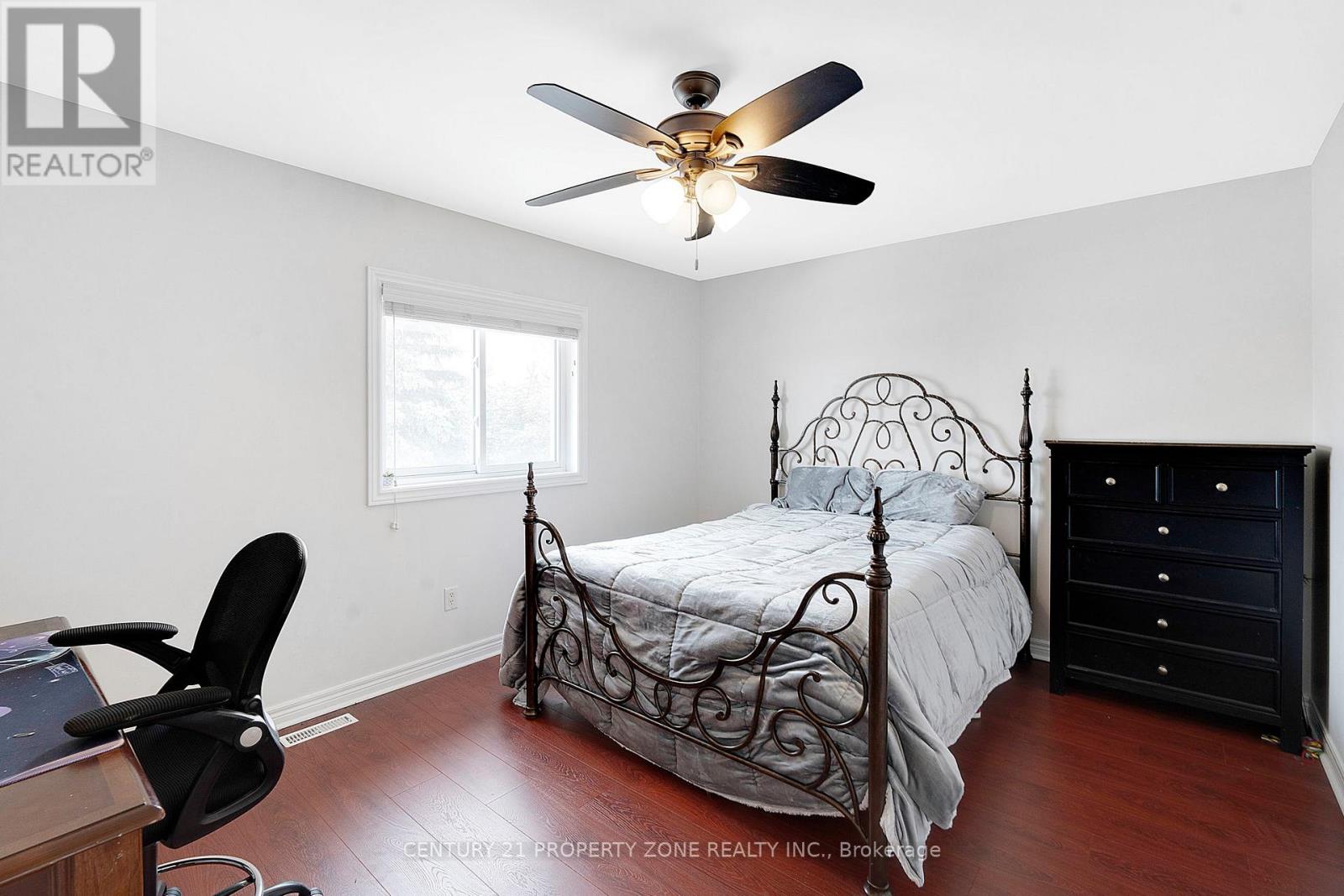 33 Early Street, Halton Hills, Ontario  L7G 5W8 - Photo 35 - W12674926